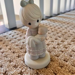 Precious Moments “A special delivery”